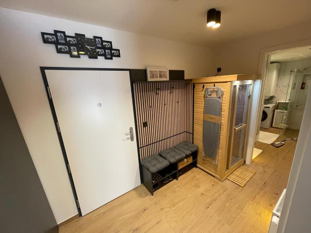 Apartment Luxusní Grand: Sauna, Ev Charging & Mountain Views *