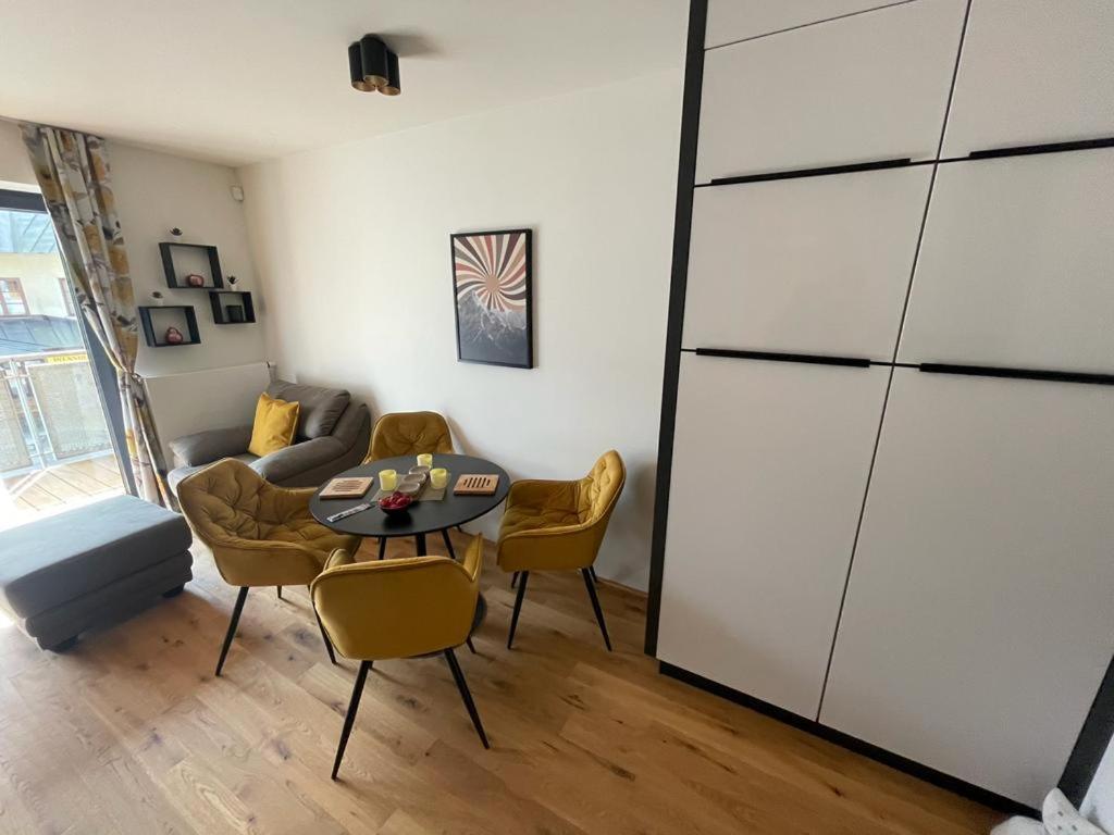 Luxusní Grand: Sauna, Ev Charging & Mountain Views Apartment Harrachov