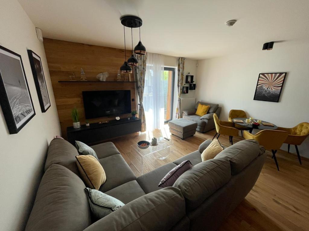 Luxusní Grand: Sauna, Ev Charging & Mountain Views * Harrachov